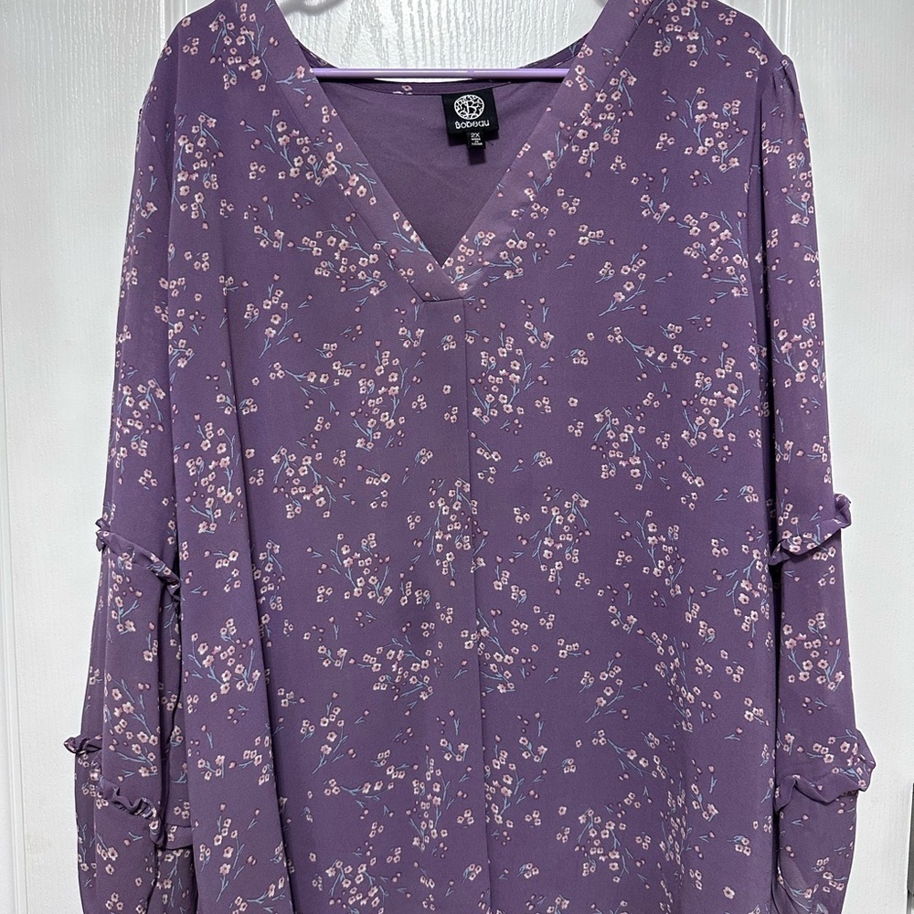 Bobeau Lavender Floral Blouse - Picture 1 of 4
